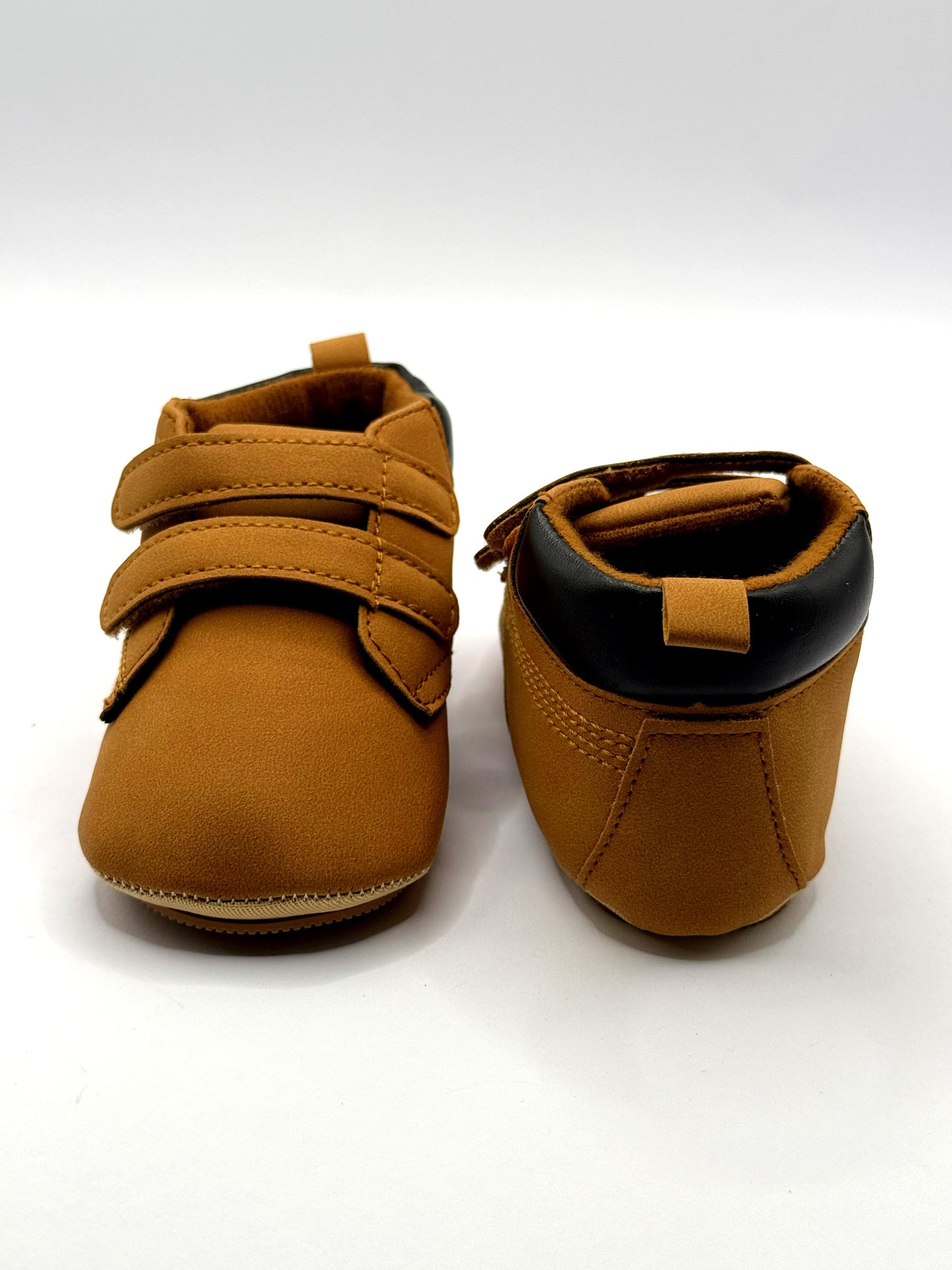 נעלי צעד ראשון לתינוקות עם סקוץ'