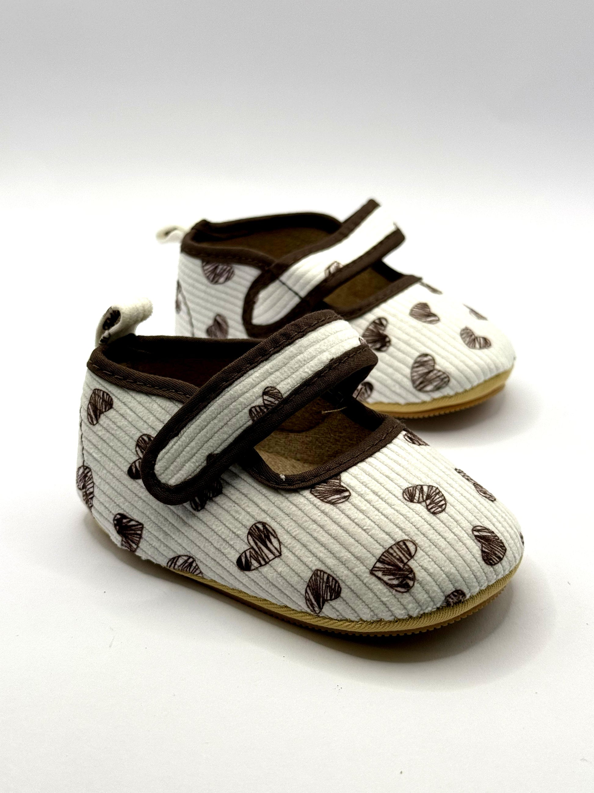 סנדלי טרום הליכה