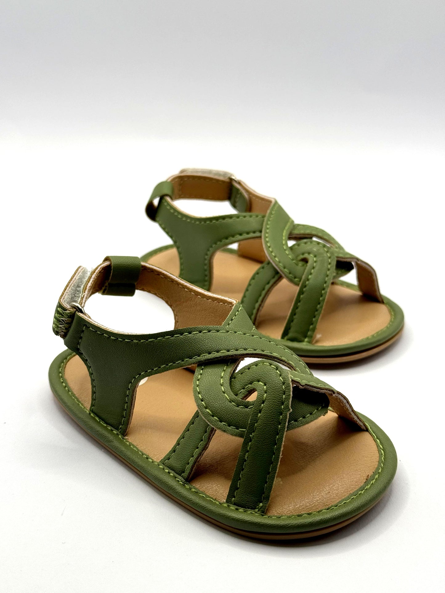 סנדלי צעד ראשון לתינוקות