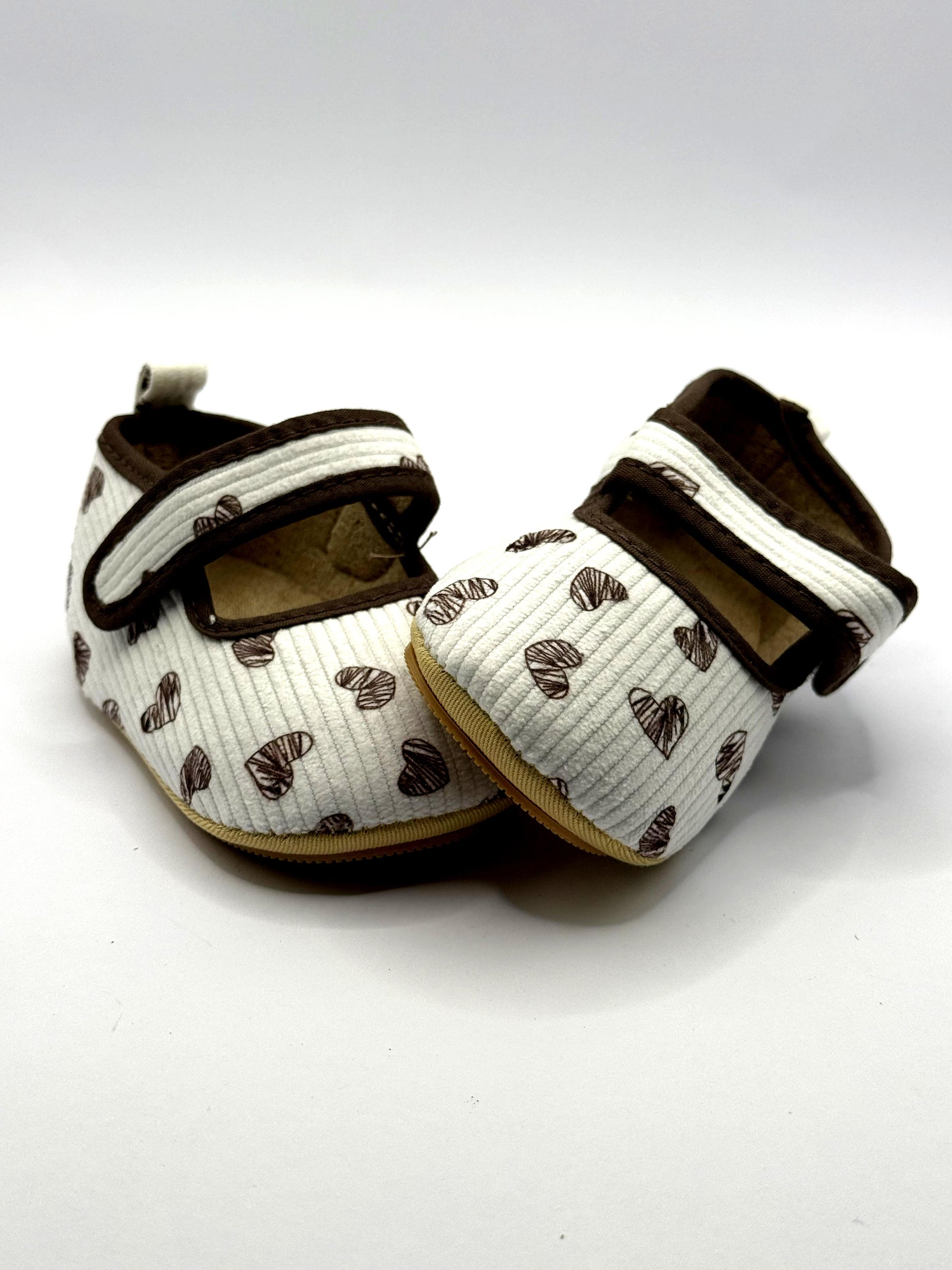 סנדלי טרום הליכה