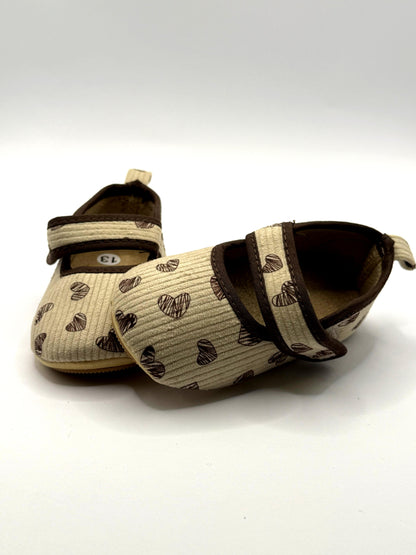 סנדלי טרום הליכה