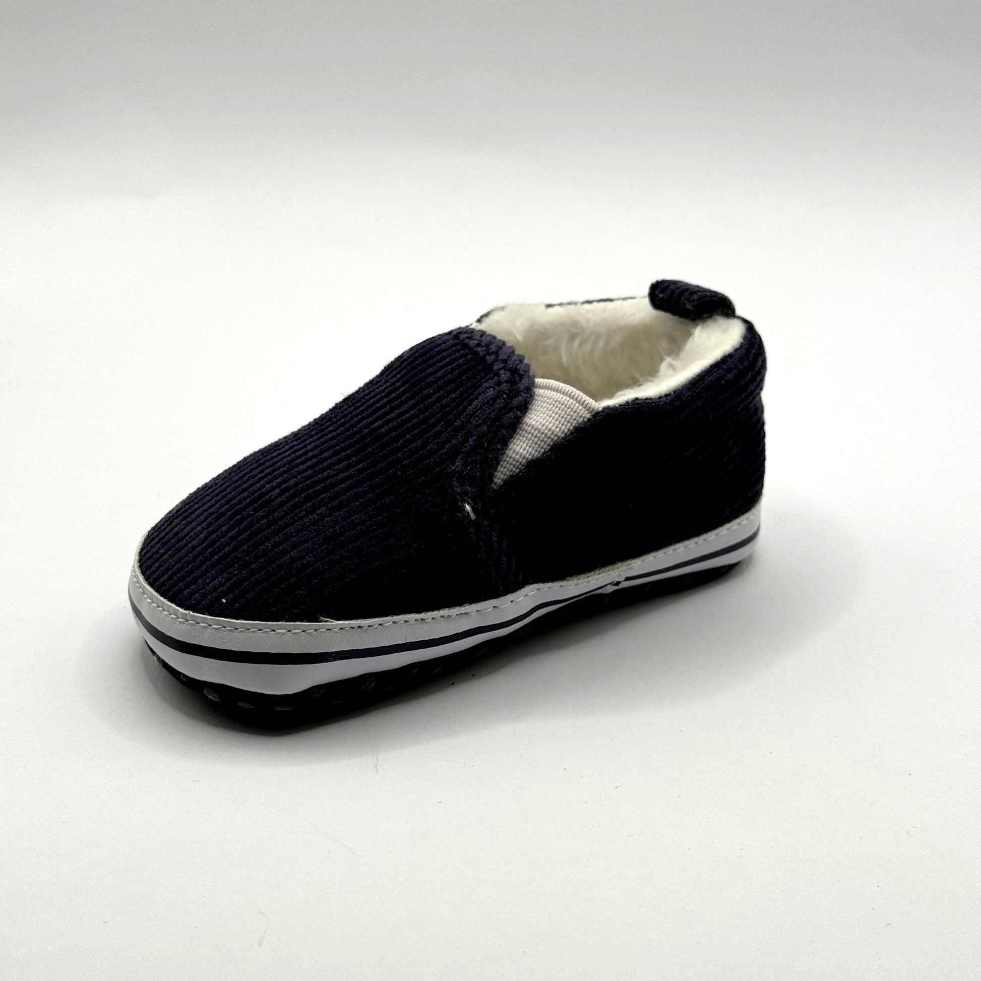 נעלי תינוקות עם פרווה