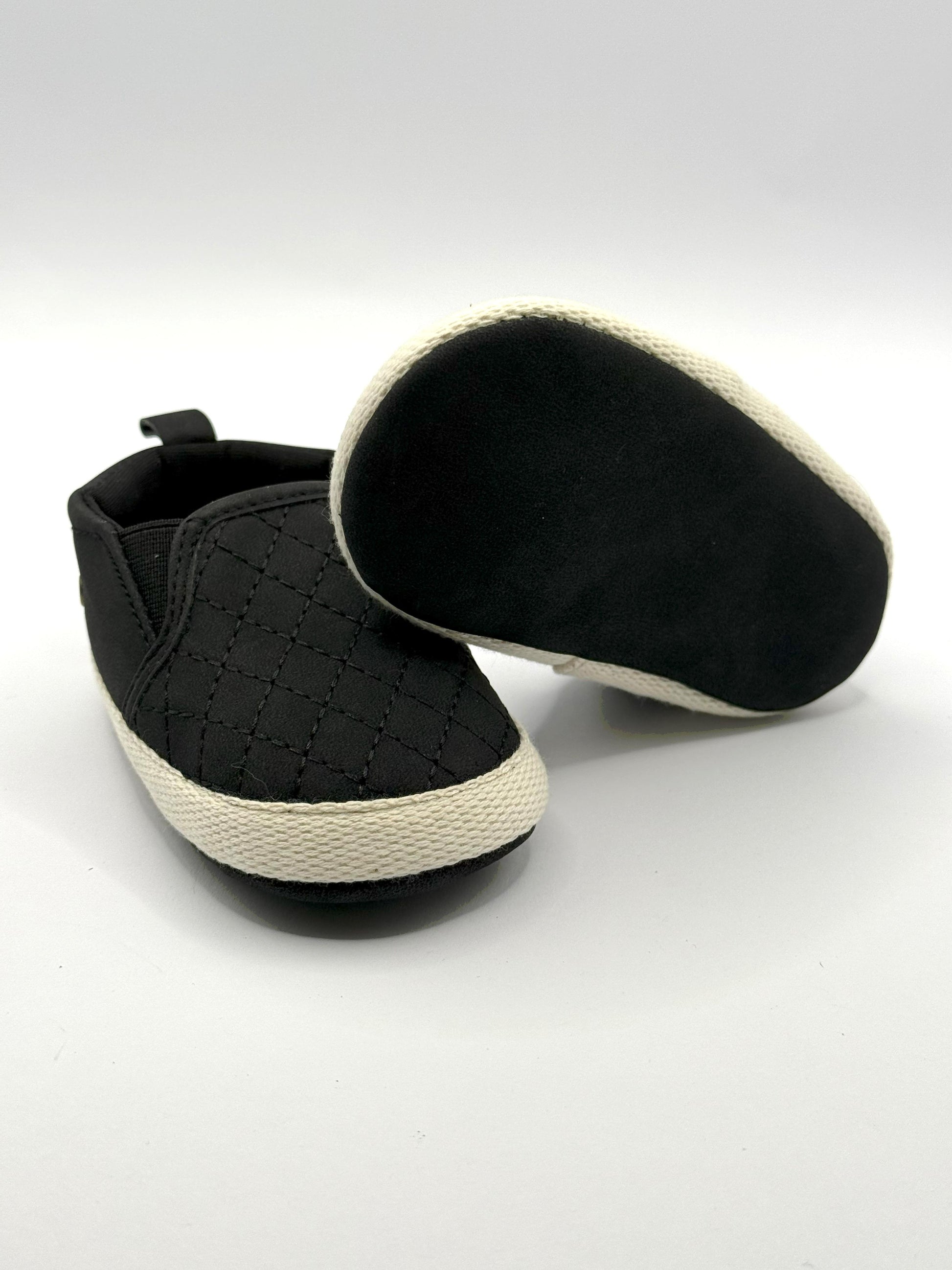 נעלי צעד ראשון שחורים