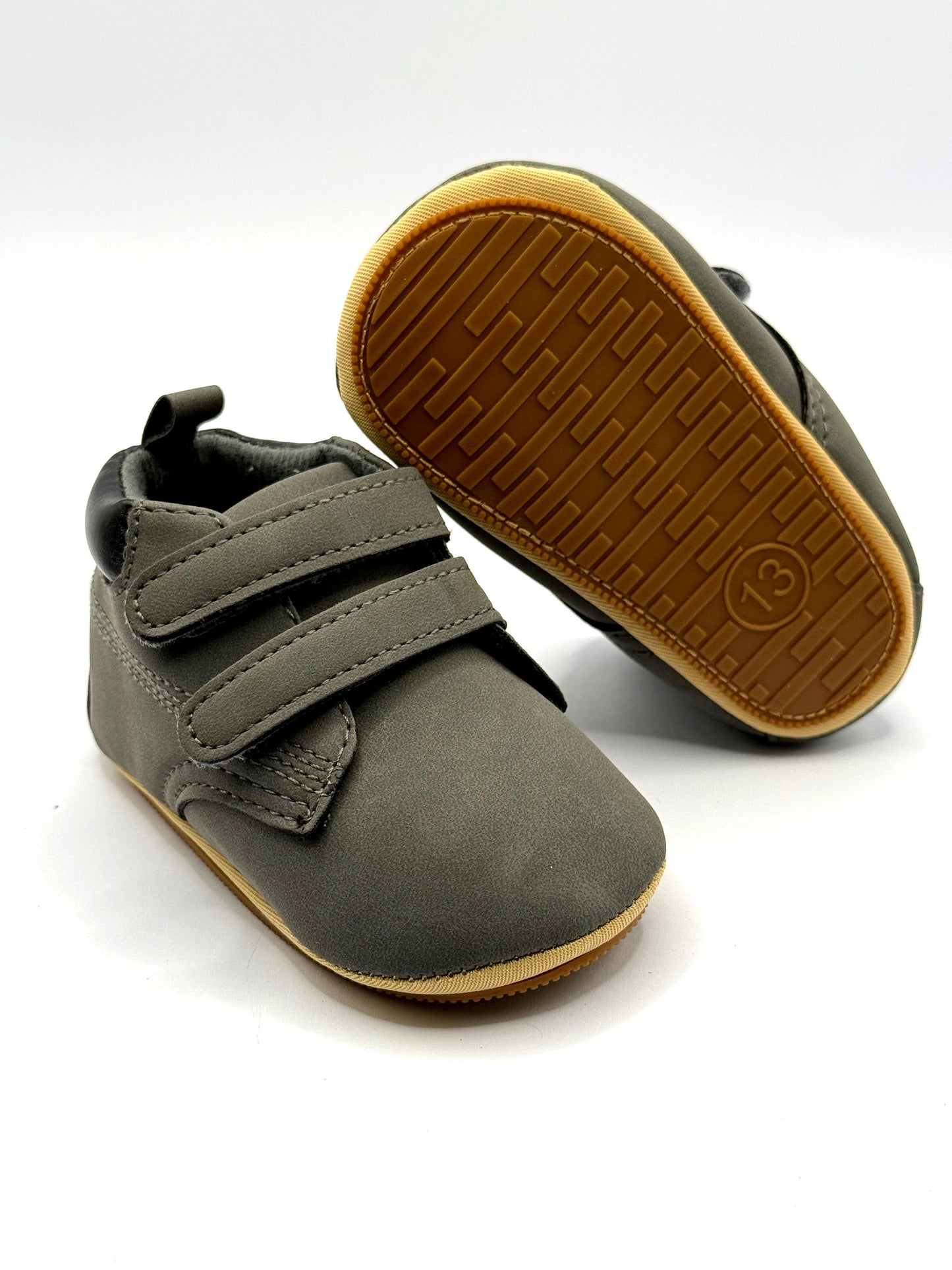 נעלי תינוקות עם סקוץ'