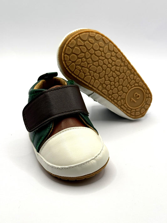 נעלי צעד ראשון עם סוליה מונעת החלקה