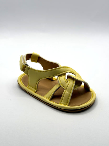 סנדלי צעד ראשון צהובות