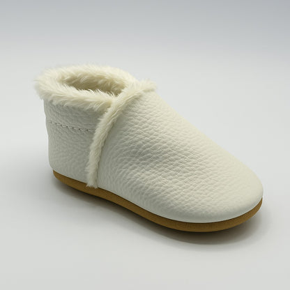  מגפי טרום הליכה בצבע לבן