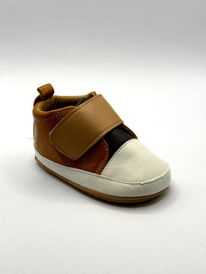 נעלי צעד ראשון עם סוליה מונעת החלקה