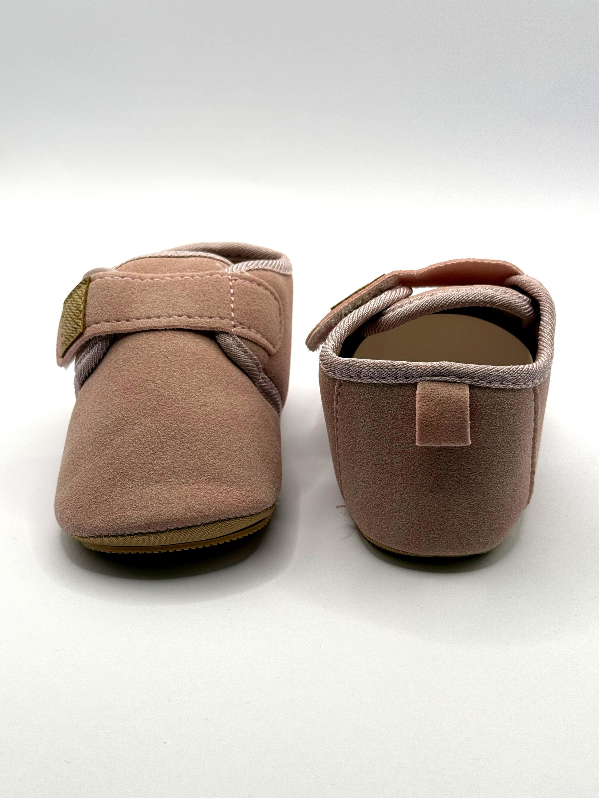 נעלי צעד ראשון ורודות