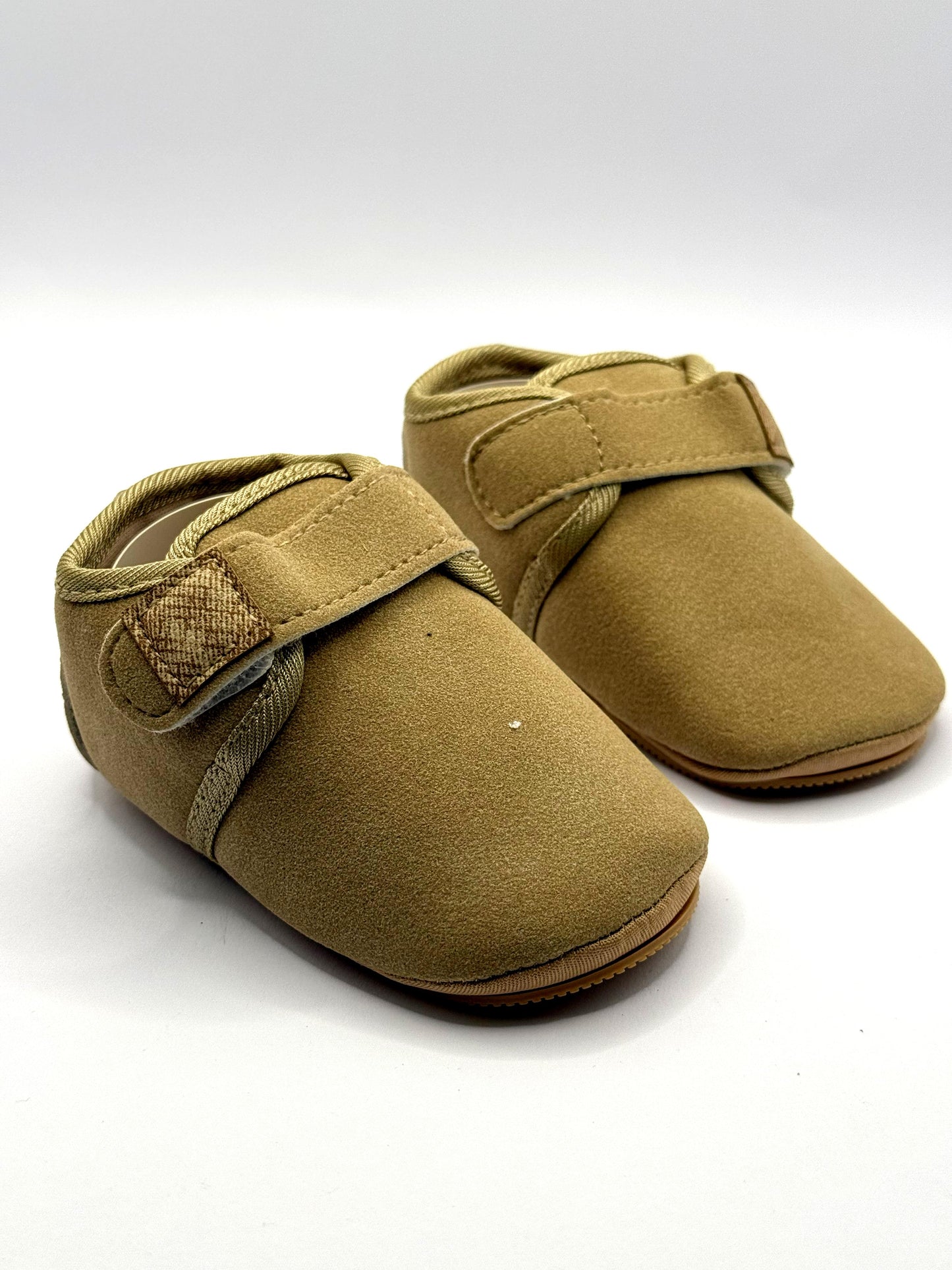 נעלי צעד ראשון עם סוליה רכה