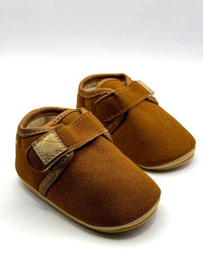 נעלי טרום הליכה חומות